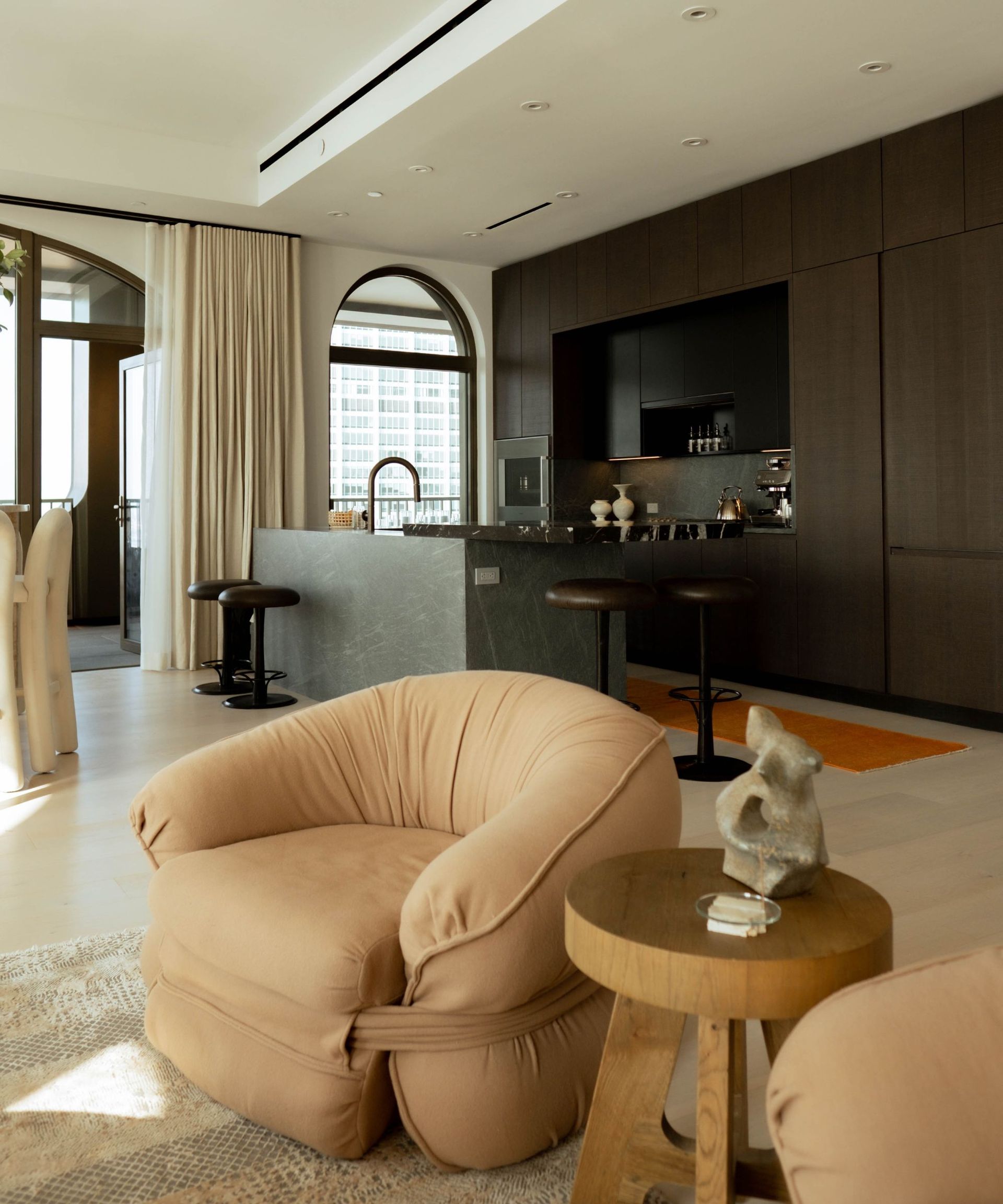 City Apartment Interior Architecture Reference: A Look Inside An Earthy Yet Modern New York City