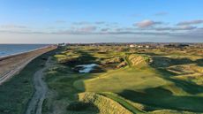 The par-3 4th at Royal Cinque Ports