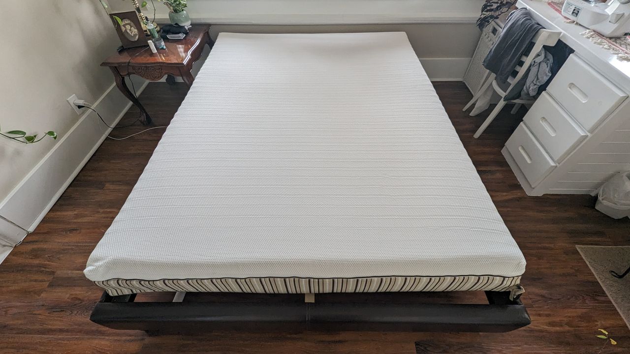 The unboxing process for our queen-sized Essentia Stratami Organic mattress