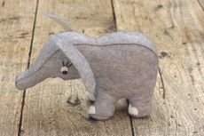 How to make a toy elephant