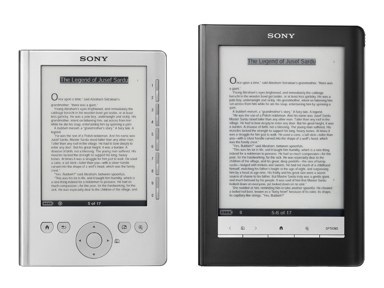 Sony&#039;s new Reader Daily Edition next to its recently released pocket-size eBook