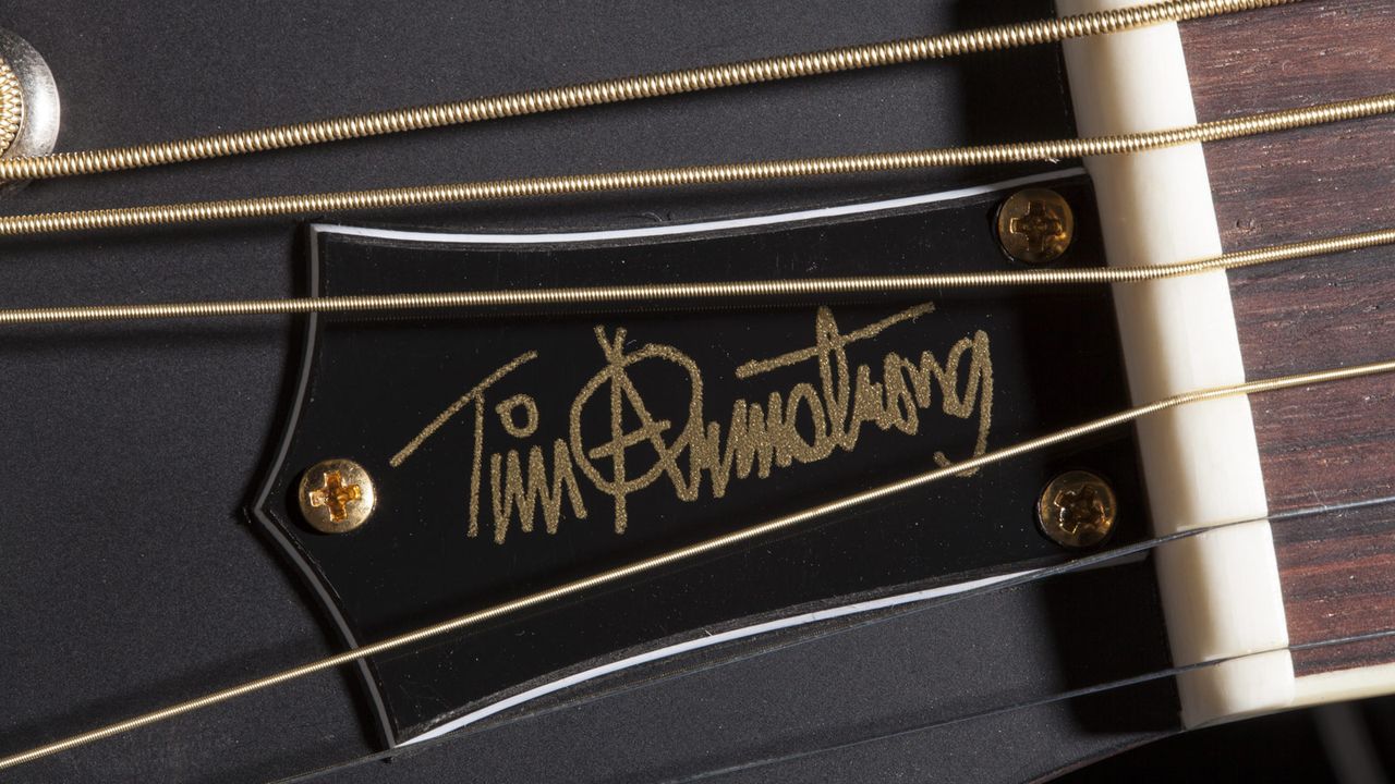 That's a mighty fine truss rod cover...