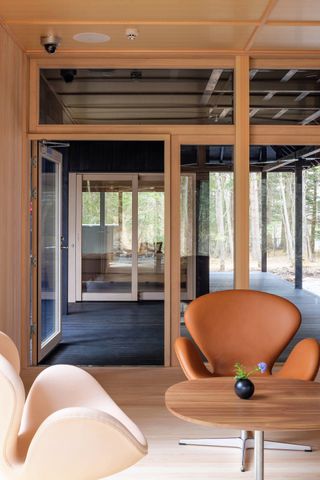 Shishi-iwa House by Ryue Nishizawa, showing the transparency between inside and outside