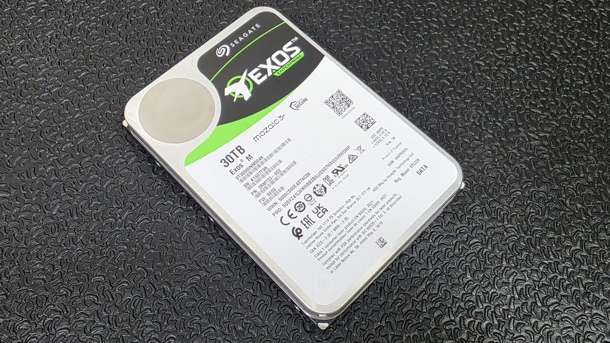 Seagate Exos M 30TB HDD review: laser-powered HAMR recording tech revitalizes the enterprise HDD market