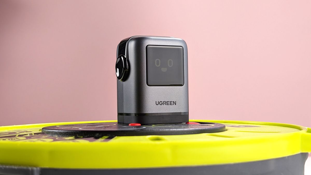 UGreen Uno Charger 100W review: meet your charming charging companion