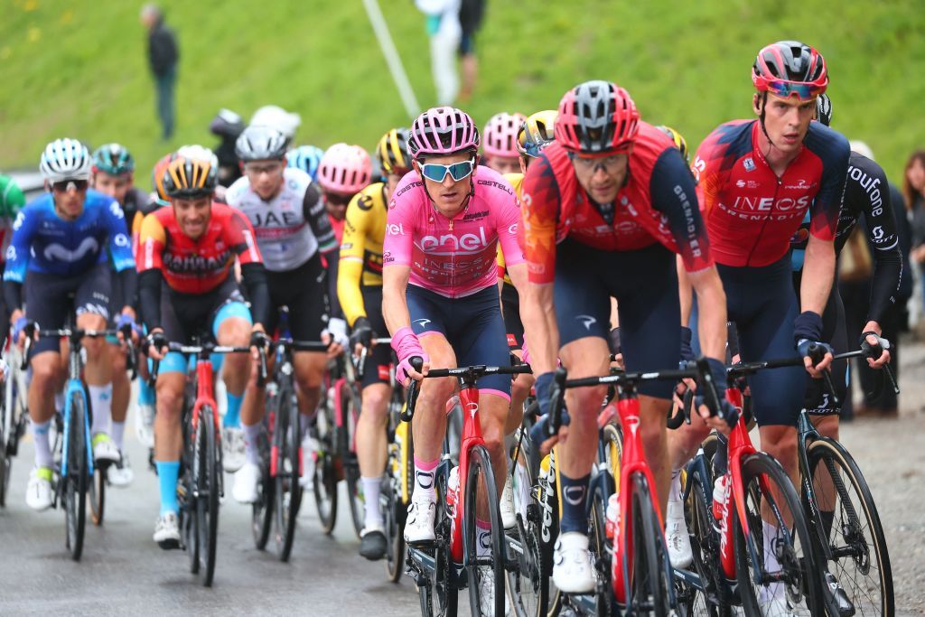 Giro d’Italia etap 14 na żywo: wielka walka o przerwę na pierwszych 30 km