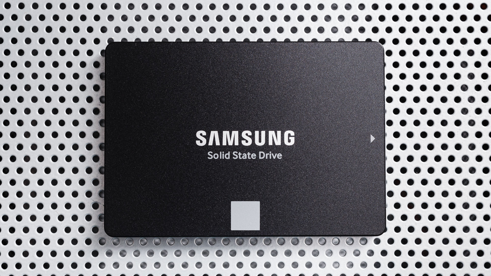 Cel mai bun SSD SATA pentru consumatori: Samsung 870 EVO