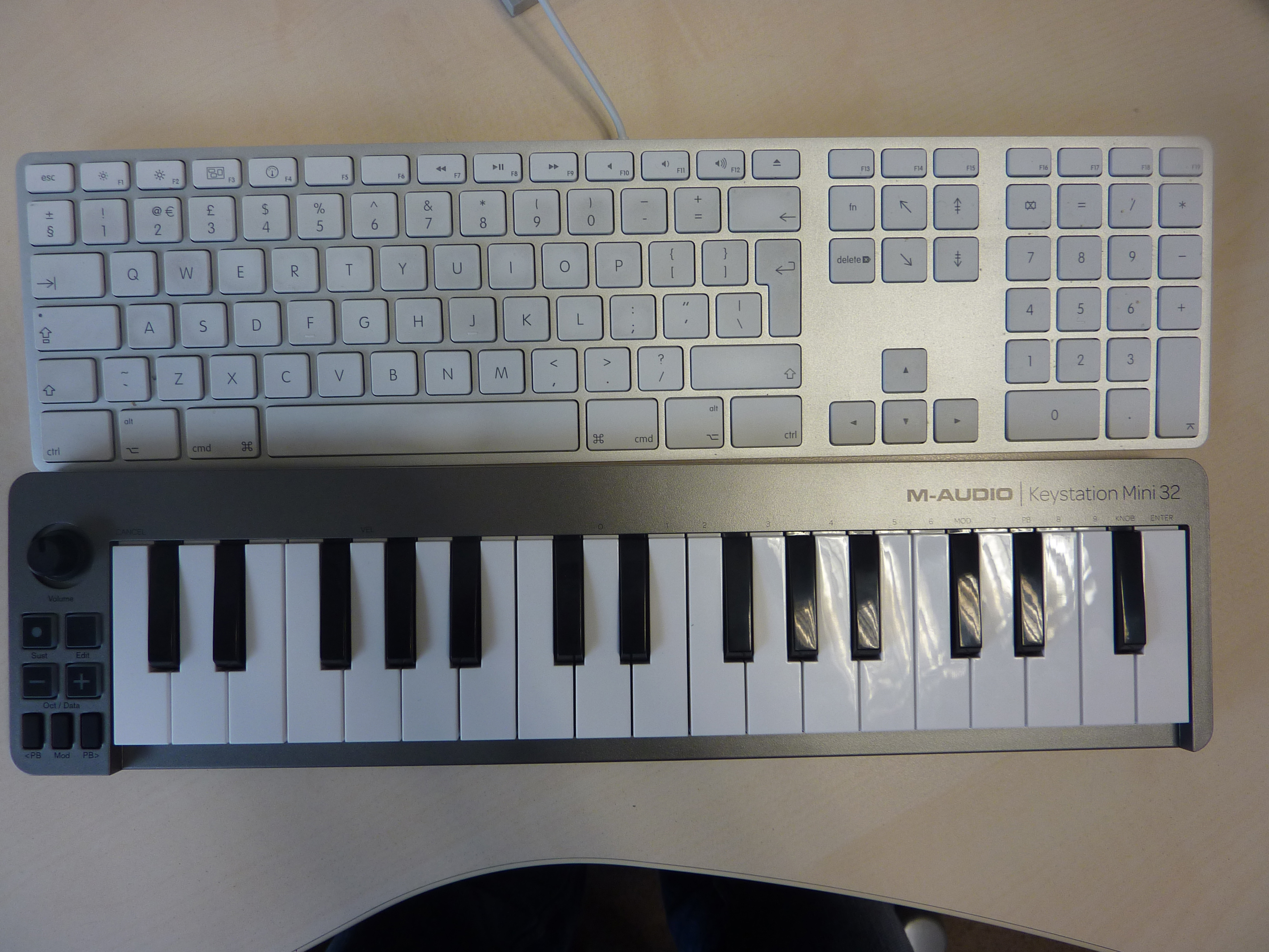 As you can see, the Keystation Mini 32 is marginally narrower than a standard Mac keyboard.