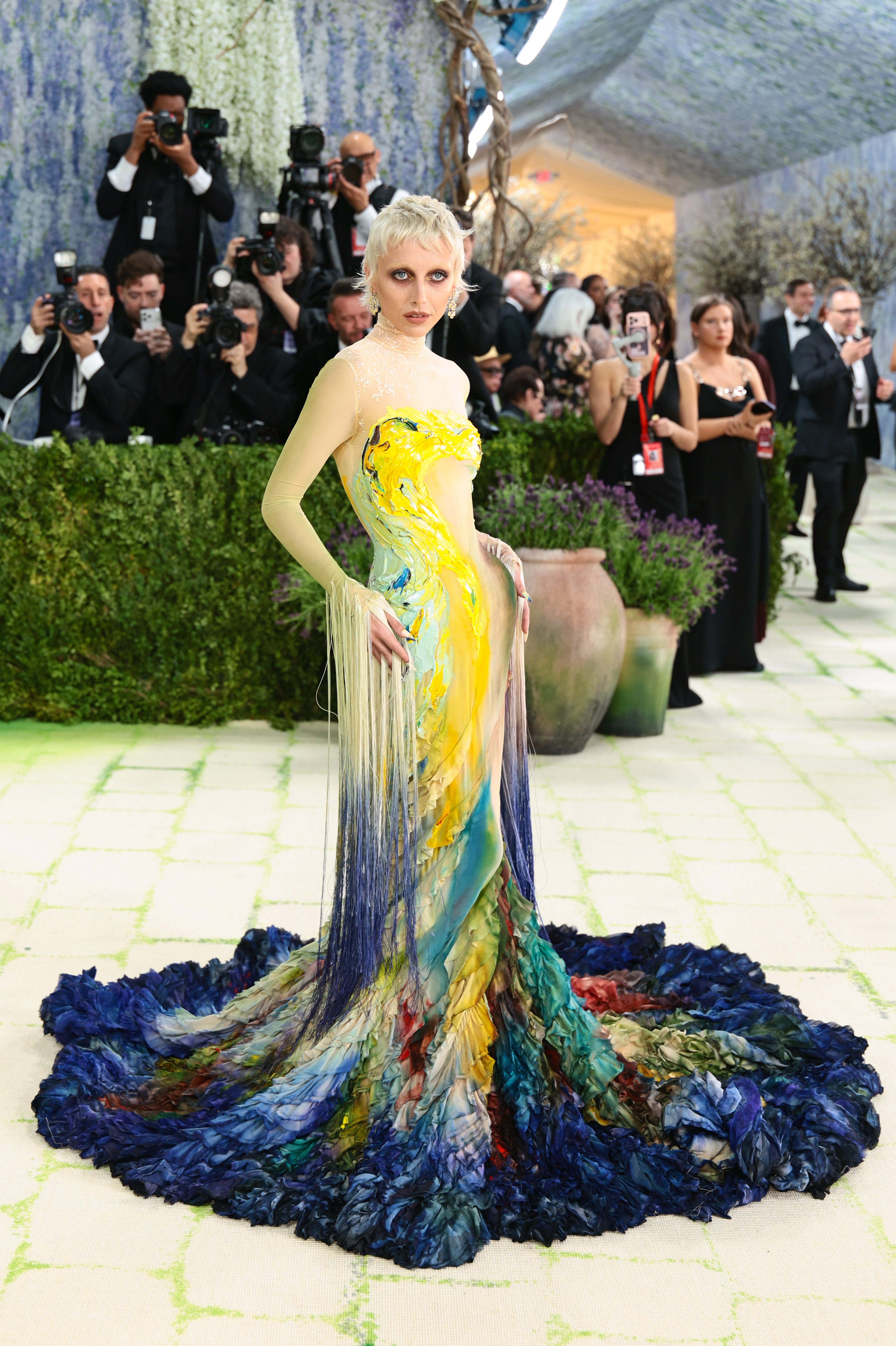 NEW YORK, NEW YORK - MAY 04: emma chamberlain attends the 2026 Met Gala celebrating "Costume Art" at the Metropolitan Museum of Art on May 04, 2026 in New York City.