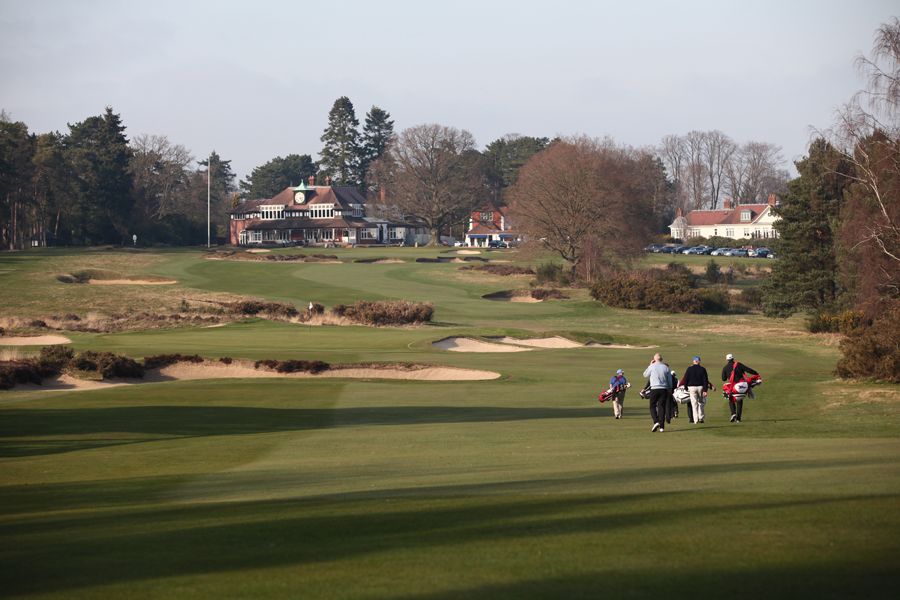 Sunningdale Captains board