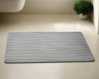 Gray bath mat