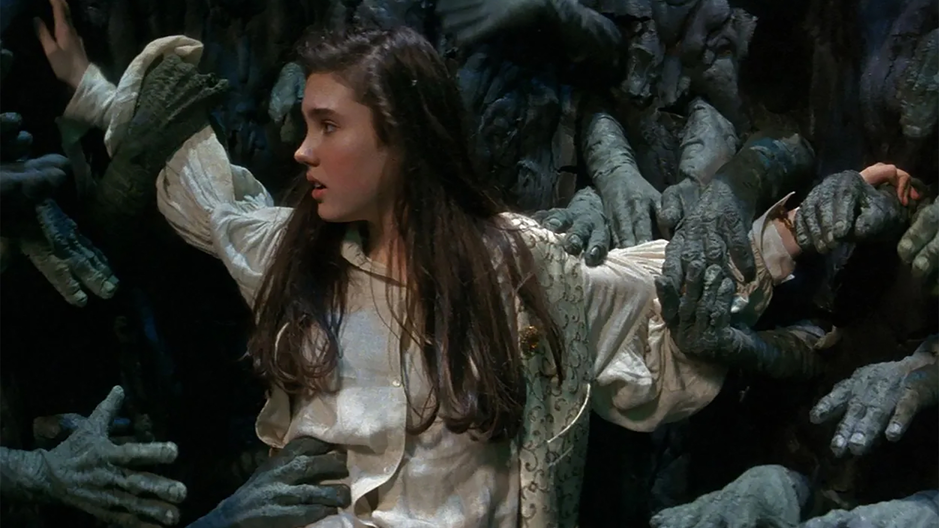 Jennifer Connelly's Sarah trapped in a cave made of hands