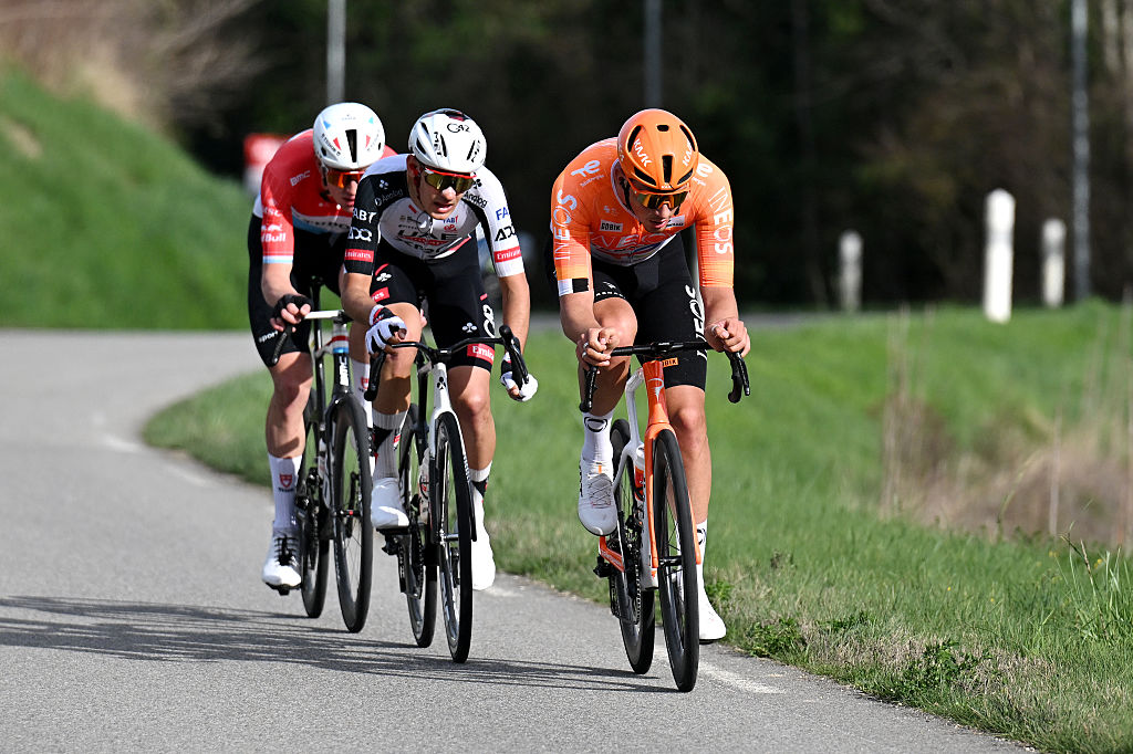 APT, FRANCE - MARCH 13: (L-R) Arthur Kluckers of Luxembourg and Team Tudor Pro Cycling, Igor Arrieta of Spain and UAE Team Emirates - XRG and Joshua Tarling of Great Britain and Team INEOS Grenadiers compete in the breakaway during the 84th Paris-Nice 2026, Stage 6 a 179.3km stage from Barbentane to Apt 234m / #UCIWT / on March 13, 2026 in Apt, France. (Photo by Szymon Gruchalski/Getty Images)