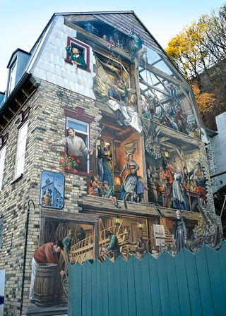 Trompe l'oeil: Fresque du Petit-Champlain