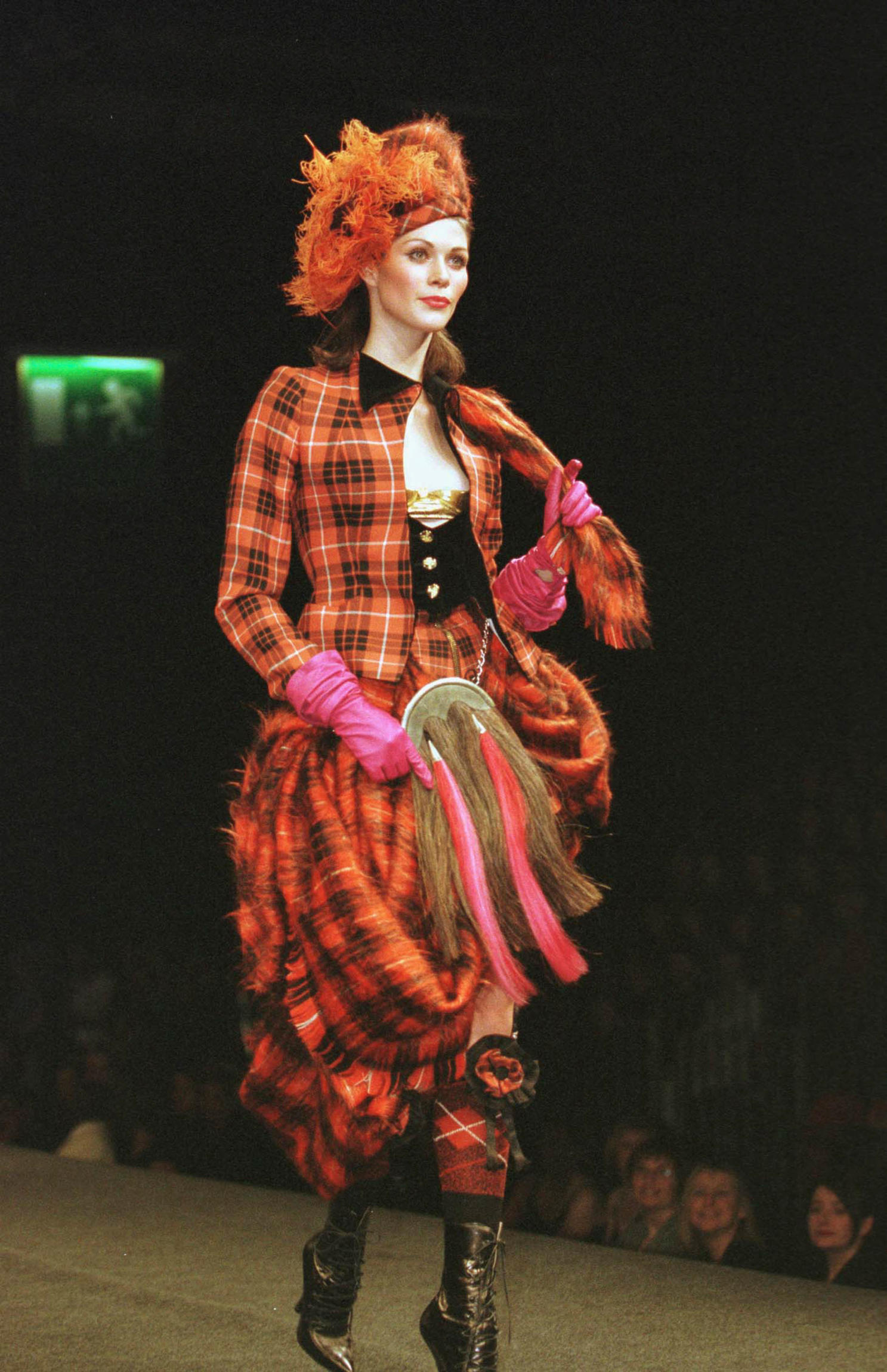 Tartan Vivienne Westwood look