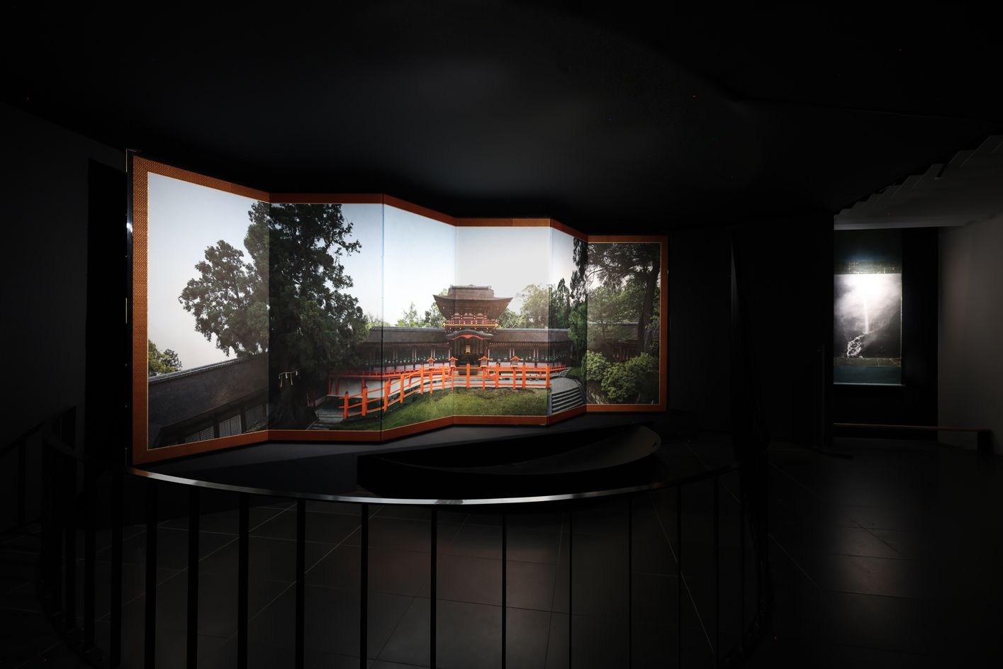 Hiroshi Sugimoto exhibition attracts on Japan’s religious previous and current Hiroshi Sugimoto exhibition attracts on Japan’s religious previous and current