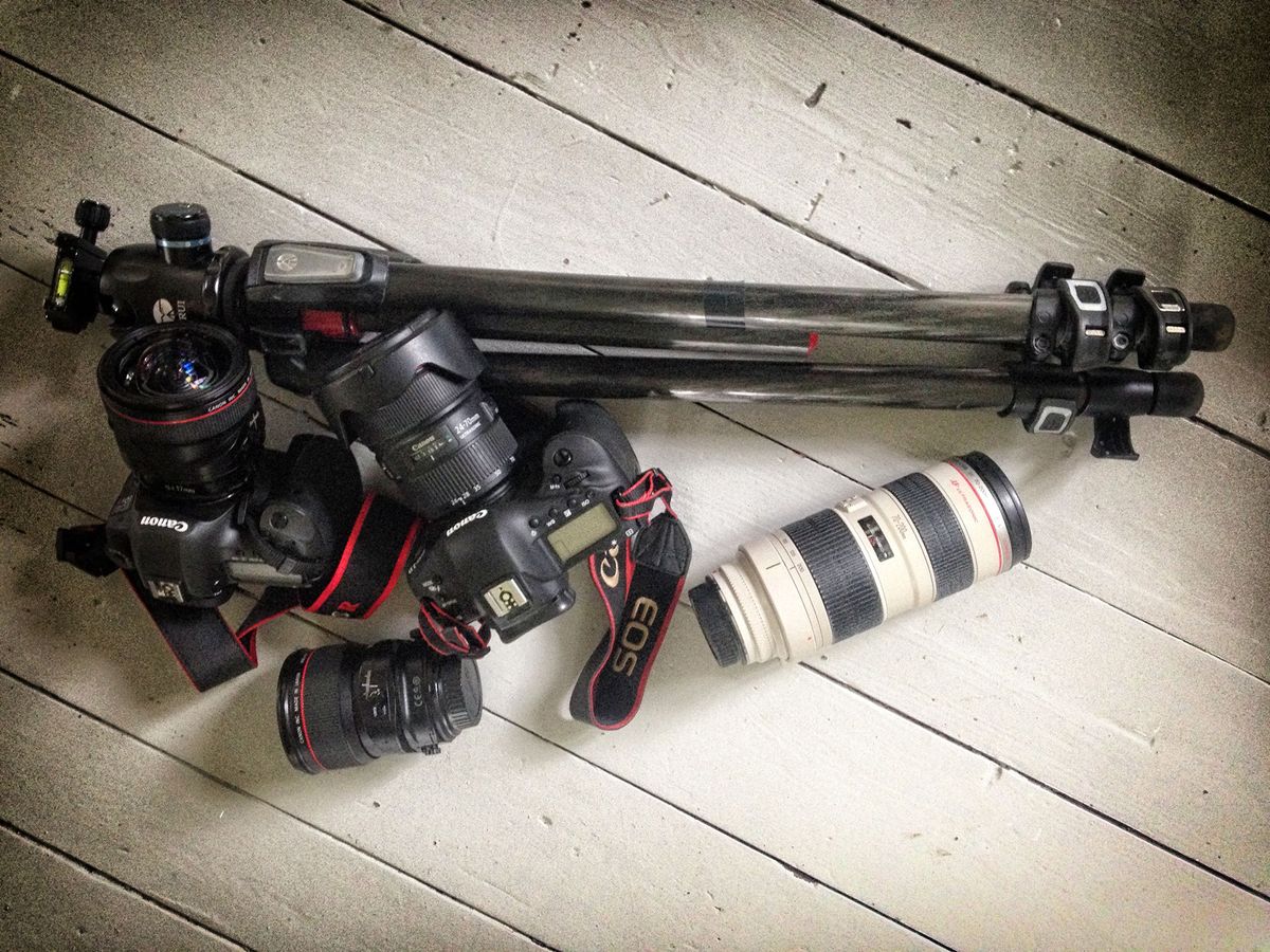 What’s in your camera bag? Pro photographers share their favorite gear