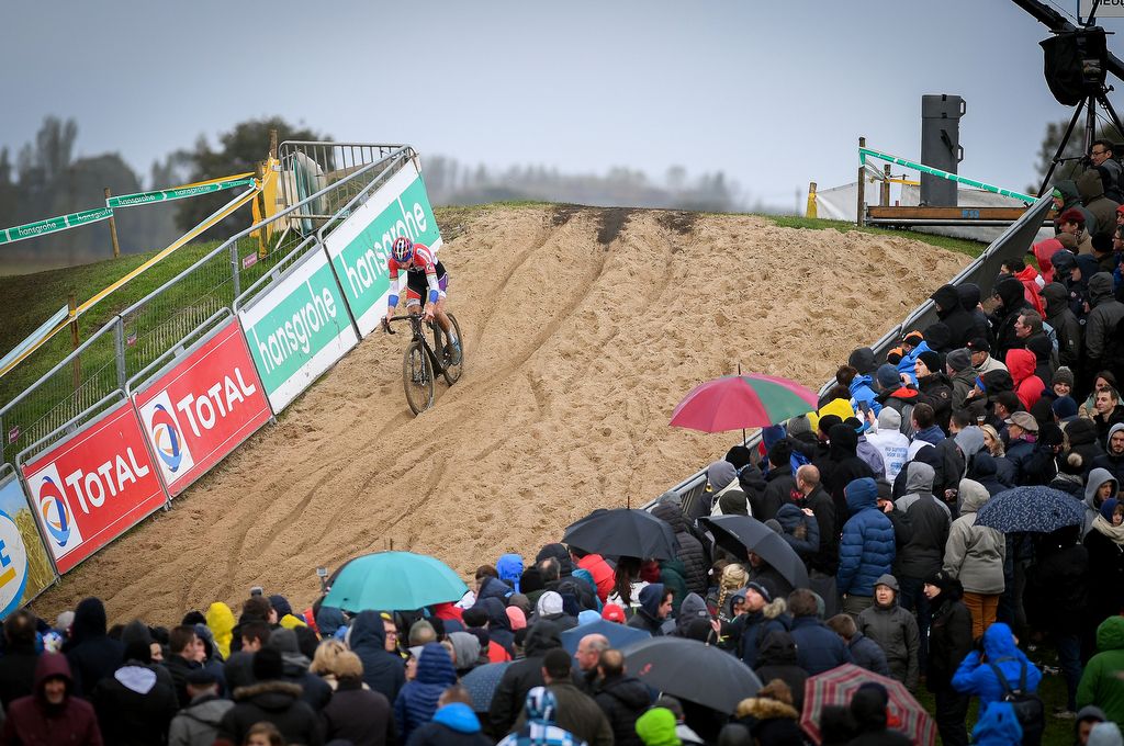 Mathieu van der Poel (Beobank-Corendon) riding solo to the victory