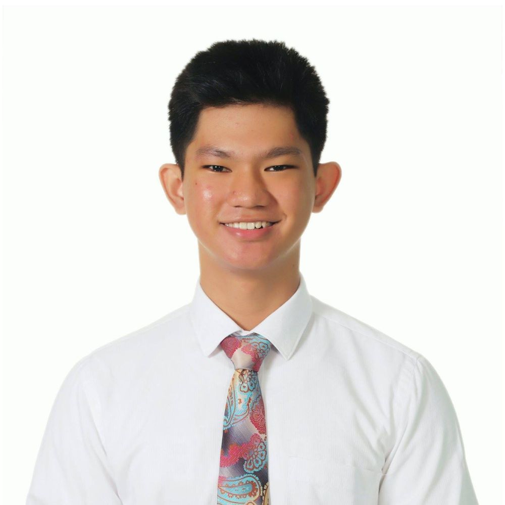 A headshot of Jecko de Leon