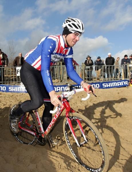 Jeremy Powers shows off his US champion's jersey at Kalmthout
