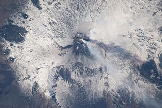 2017 Best Astronaut Photos, Mount Etna Erupts in Sicily