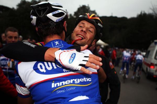 Tom Boonen shows his appreciation for his Quick Step teammates' work