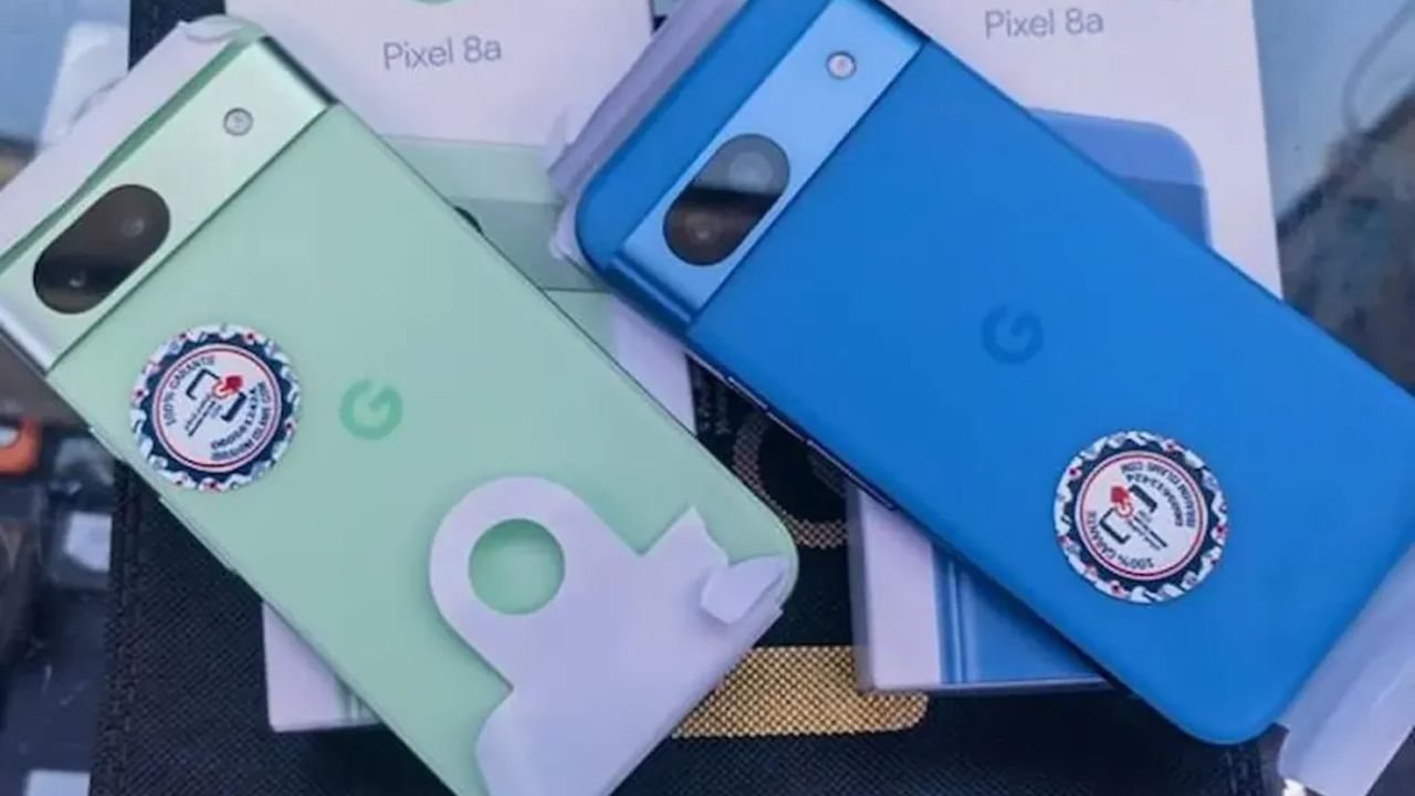 Google Pixel 8a leaked unboxing images