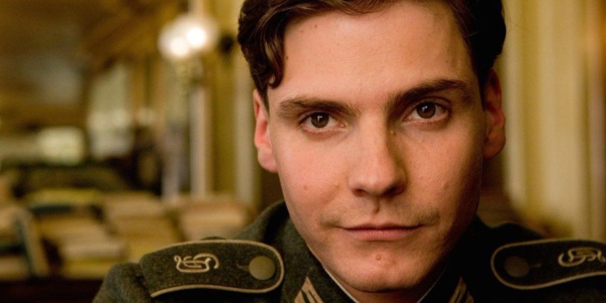 Inglourious Basterds Cast What The Quentin Tarantino Movie Stars Are
