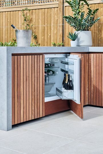 Outdoor kitchen: See this cool style and 5 expert tips for creating ...