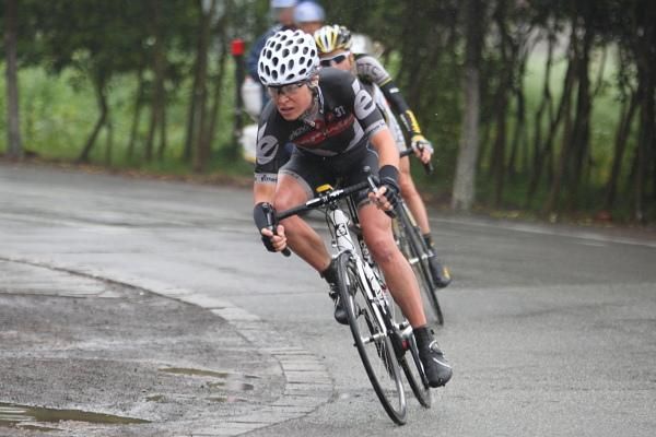 Sarah Duester (Cervelo TestTeam) and Judith Arndt (HTC - Columbia Women) were only caught in the final 3 kilometres