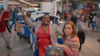 Jane Levy and Alex Newell in Zoey's Extraordinary Christmas