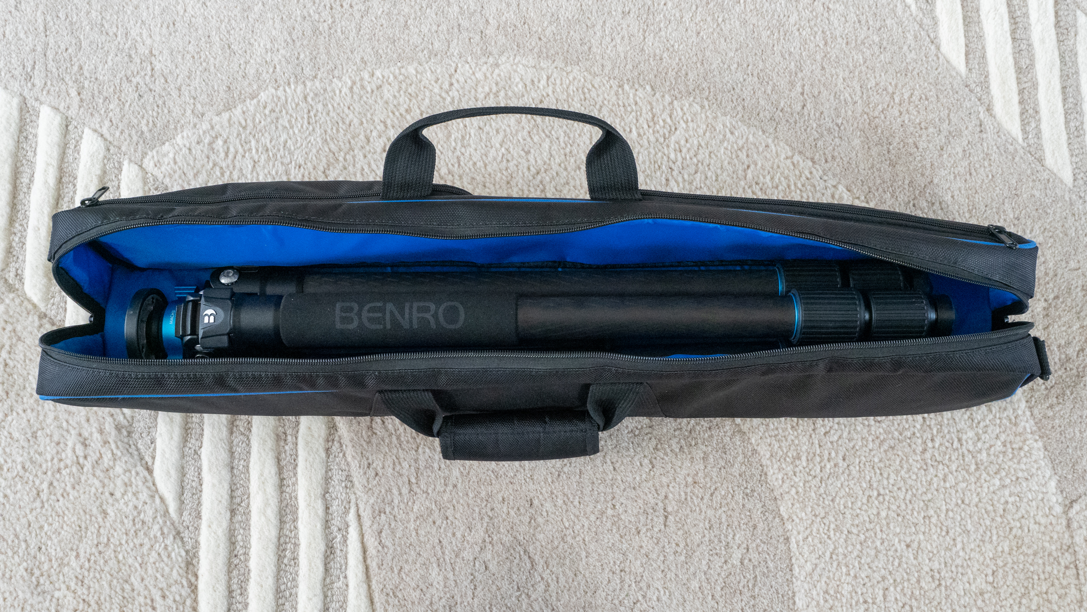 Benro Mach3 in carrying case