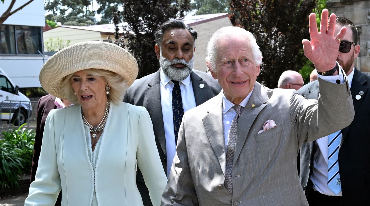 King Charles III and Queen Camilla depart following a service at St. Thomas&#039;s Anglican Church on October 20, 2024 in Sydney, Australia. 