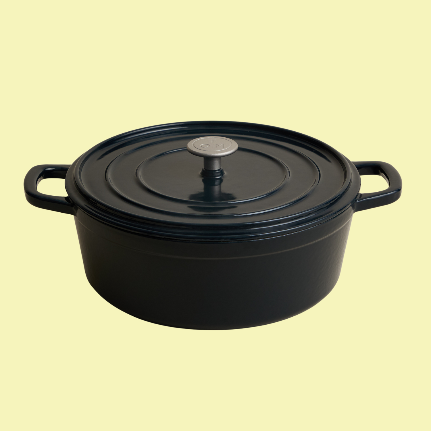 A cast iron pan with a lid