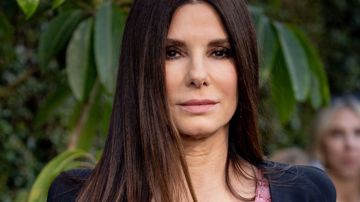 Sandra Bullock Is Embarrassed About Making 'Speed 2' | Marie Claire