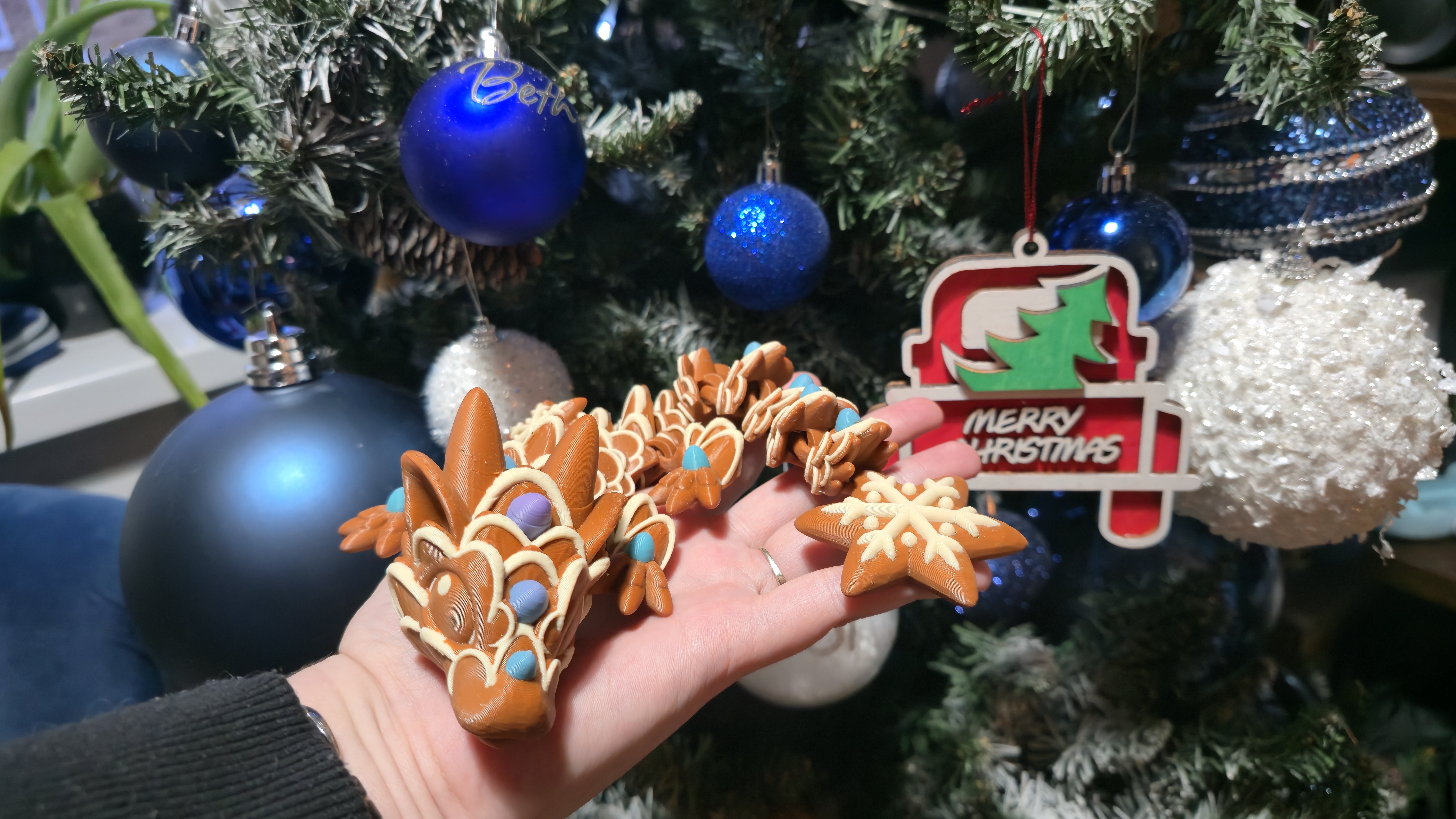 Christmas tree decor digital crafting