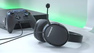 SteelSeries Arctis 1 with Xbox controller