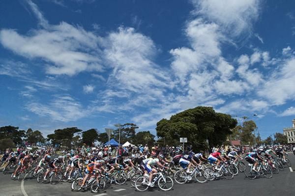 The peloton corner beneath blue skies again on day two of the series in Portarlington.