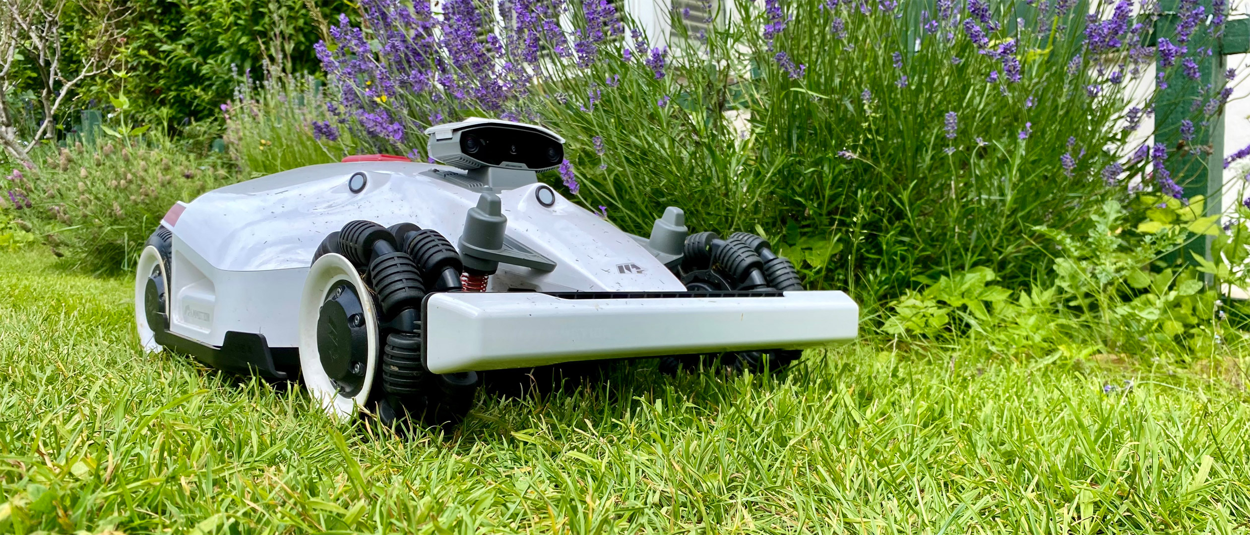 Mammotion LUBA 2 AWD robot lawn mower review | TechRadar