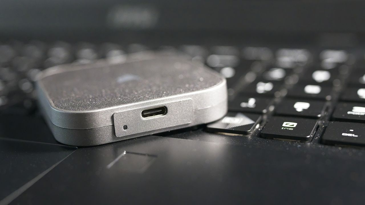 Corsair EX400U SSD