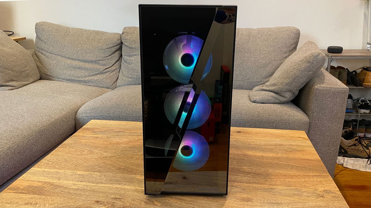 iBuypower 12th Gen Z690 i7 DDR4 Gaming