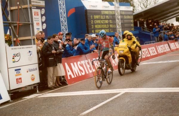 Oskar Camenzind was too exhausted to celebrate after his 1998 World Championship triumph.