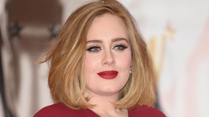 Adele Reveals Tracklist for New Album 30