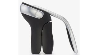 best-wine-opener-oxo-lever