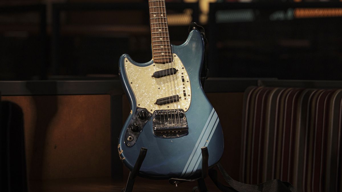 Kurt Cobain&#039;s 1969 Fender Mustang electric guitar photographed at Hard Rock Cafe on April 28, 2022 in London, England