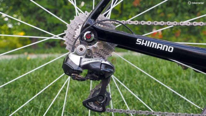 The wiring is kept appropriately short on the Shimano Dura-Ace Di2 rear derailleur
