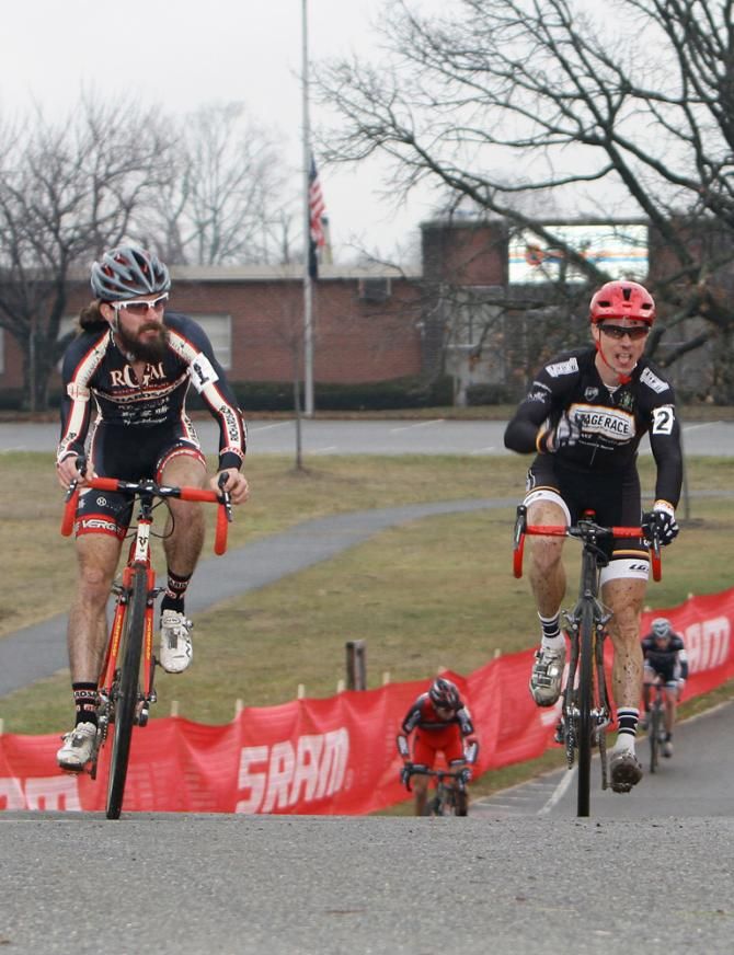 He could not beat the hill, or Dan Timmerman (RGM Watches-Richard Sachs) who takes the win.