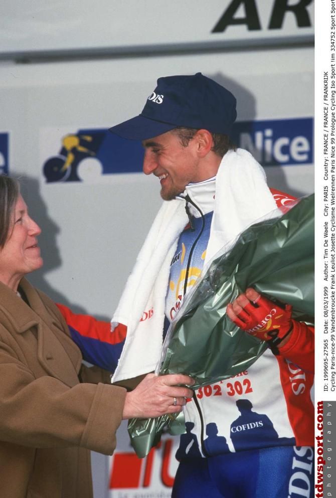 Frank Vandenbroucke on the podium in Paris-Nice in 1999