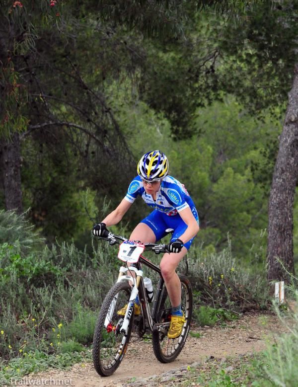 Georgia Gould (Luna Pro Team) climbing up to the ridge