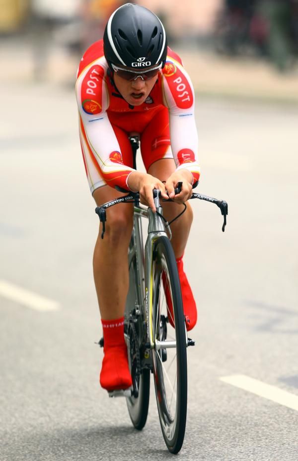 Mads Wurtz Schmidt (Denmark) blasts round the course